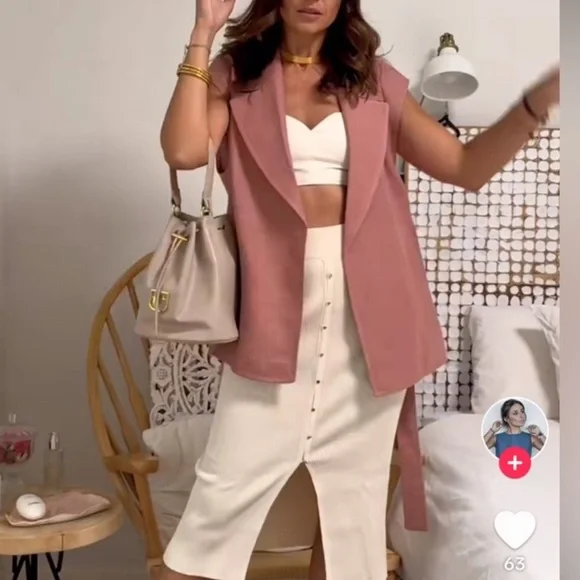 Zara linen waistcoat - Picture 5 of 5